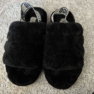 Ugg fluffy slippers